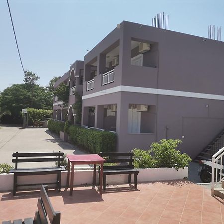 Xidis Hotel Laganas Bagian luar foto