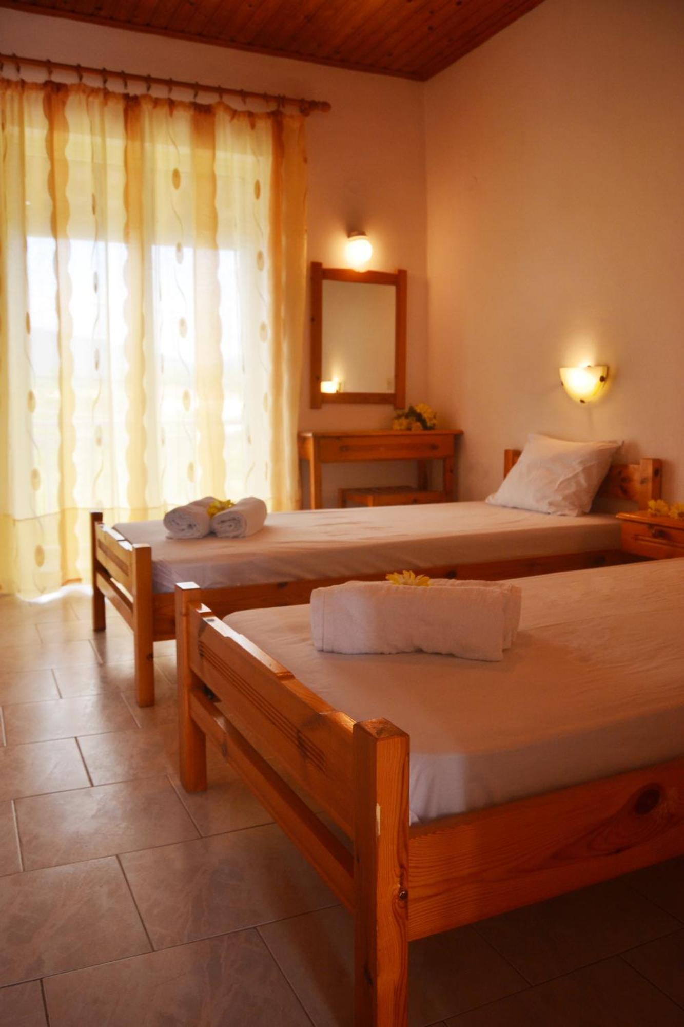 Xidis Hotel Laganas Ruang foto